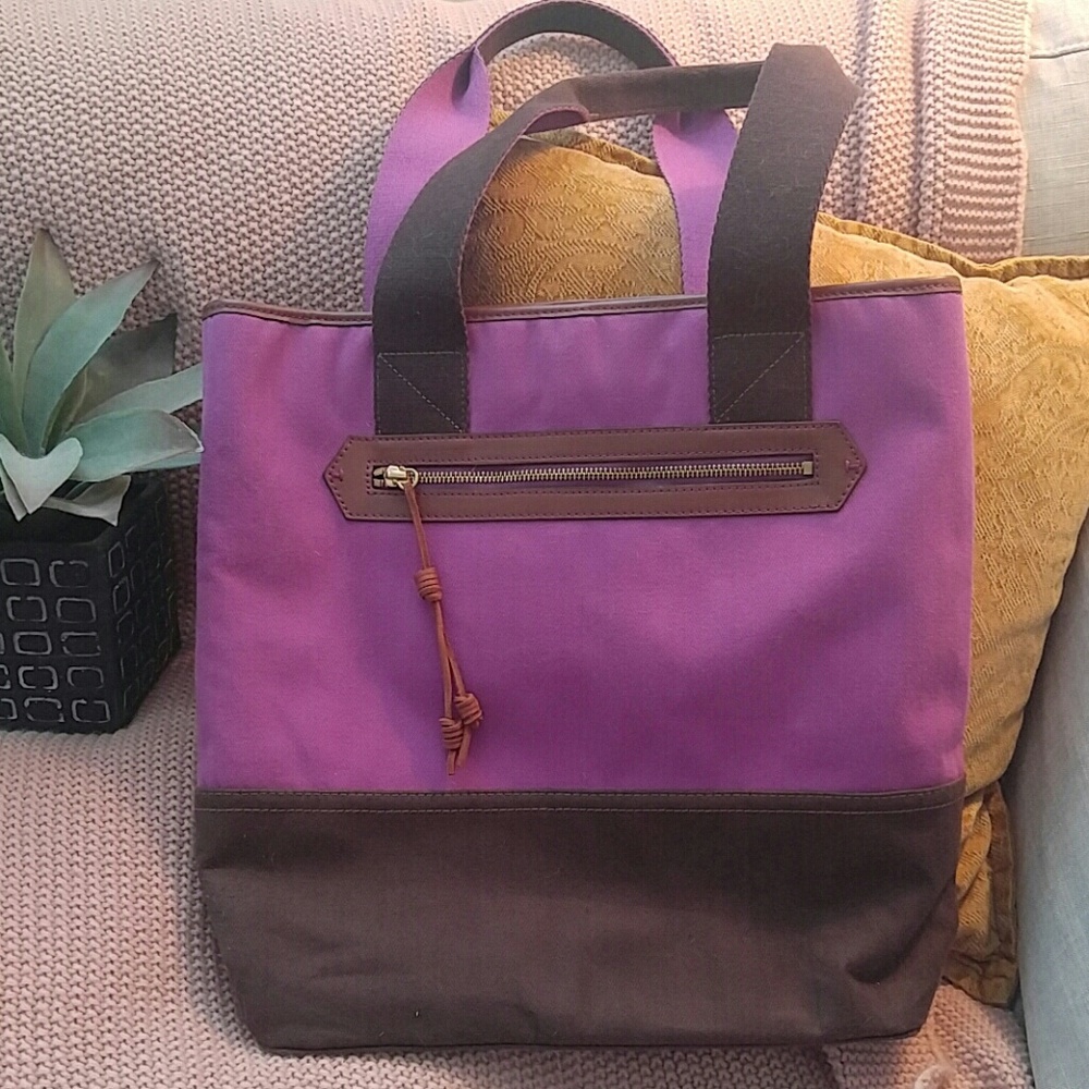 Sperry Travel Bag
